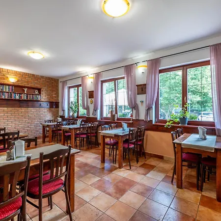 בית הארחה Motyl