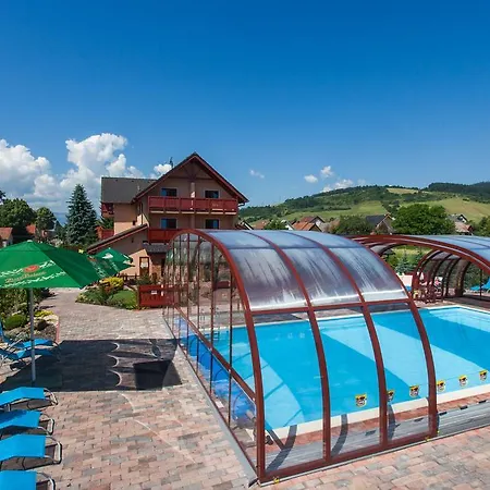 Motyl Pensionat 3*